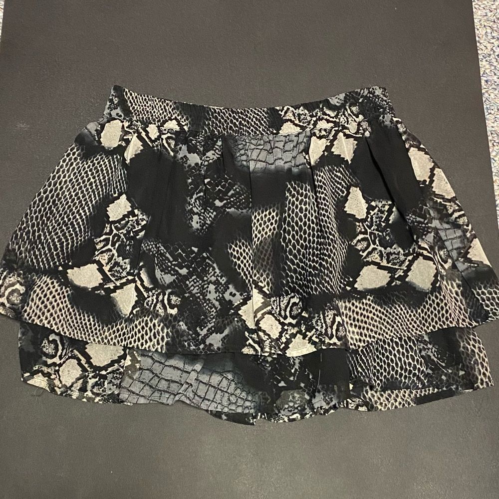 ✨️TIERED MINI SKIRT
